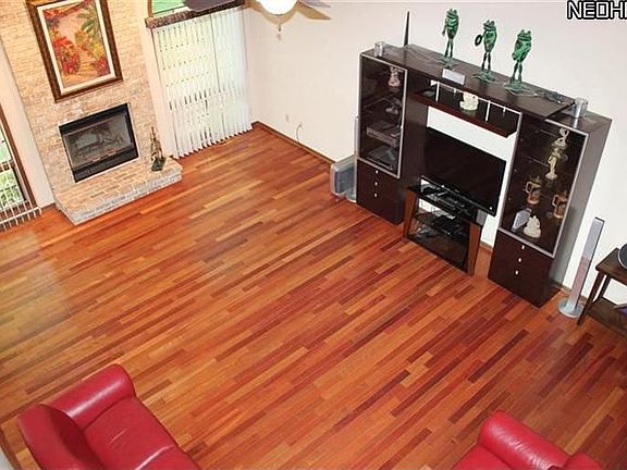 3rd image of 10170 Hobby Horse Ln