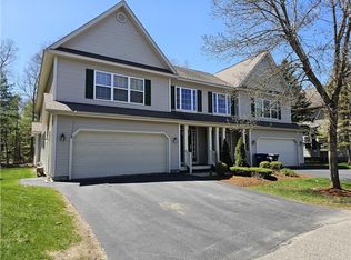 73 Partridge Dr, Essex Junction, VT 05452