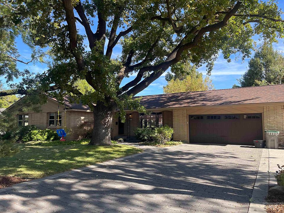2nd image of 6502 W Robertson Dr