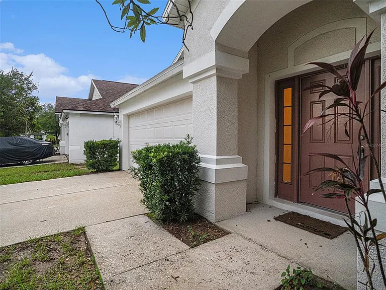 11440 Misty Isle Ln — Photo 22