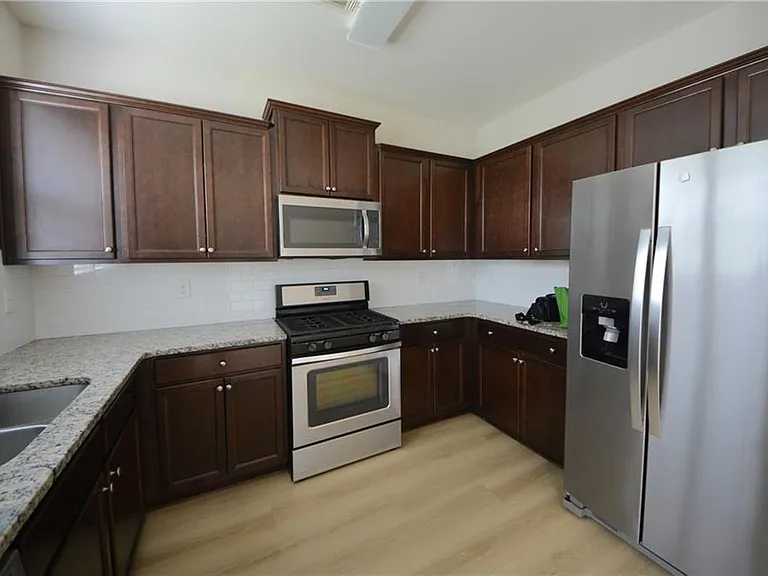 4724 Beacon Ridge Ln — Photo 15