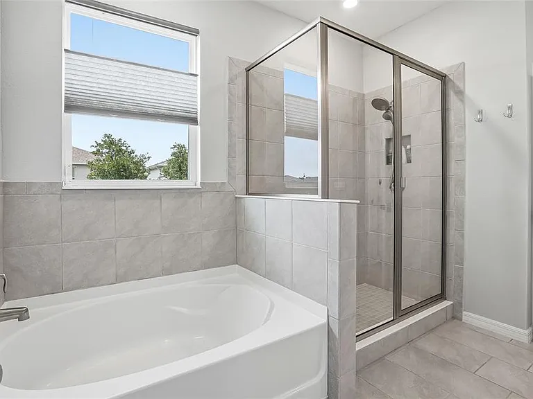 3228 Living Coral Dr — Photo 19