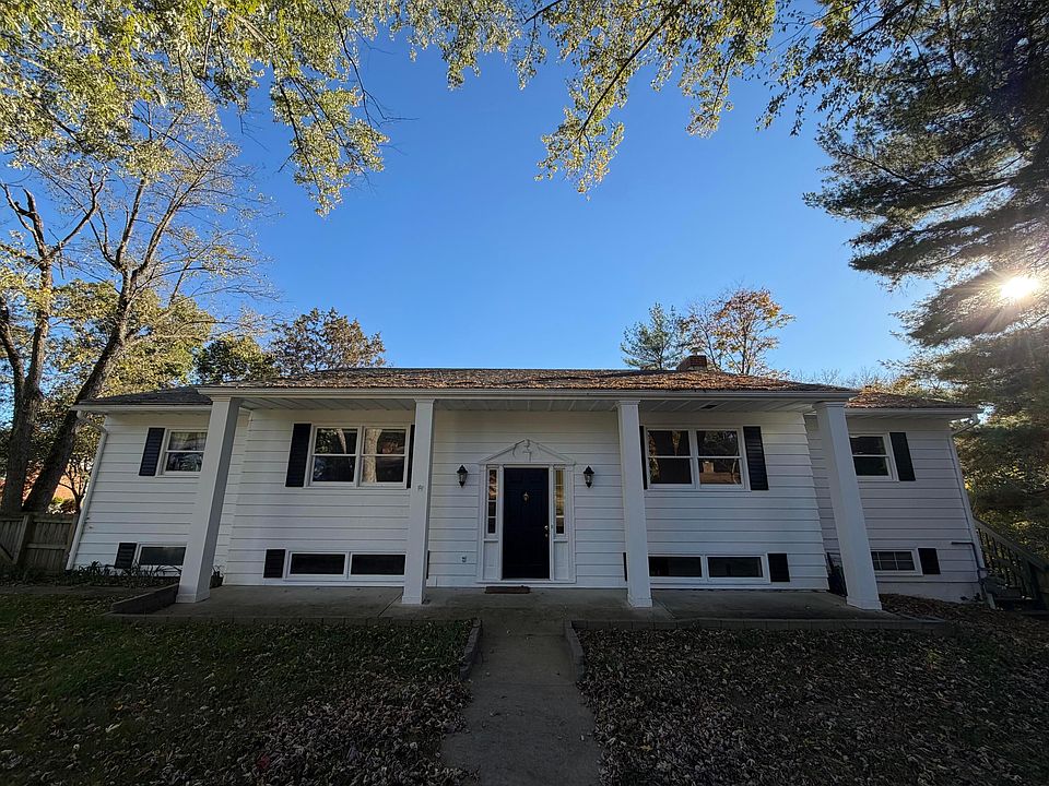 1st image of 239 Michelle St