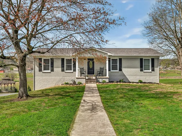 134 Terry Ave, Fayetteville, TN 37334