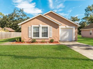 9215 Jefferson Ave, Jacksonville, FL 32208