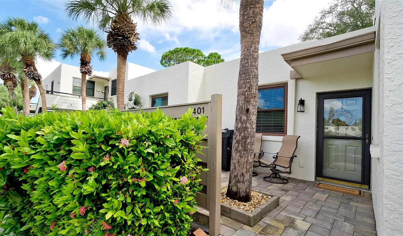 3 bed, 2.0 bath, 1801 sqft, $2,500 — Photo 4