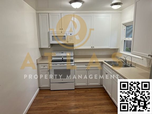4th image of 2718 Iowa St