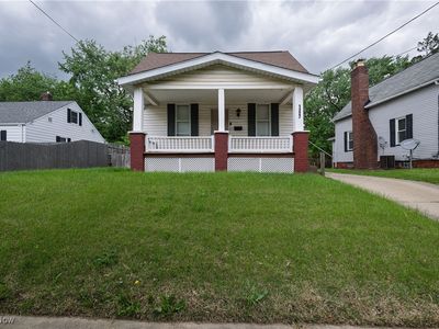 1327 19th St NE, Canton, OH, 44714