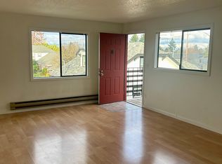 7719 N Interstate Ave, Portland, OR 97217