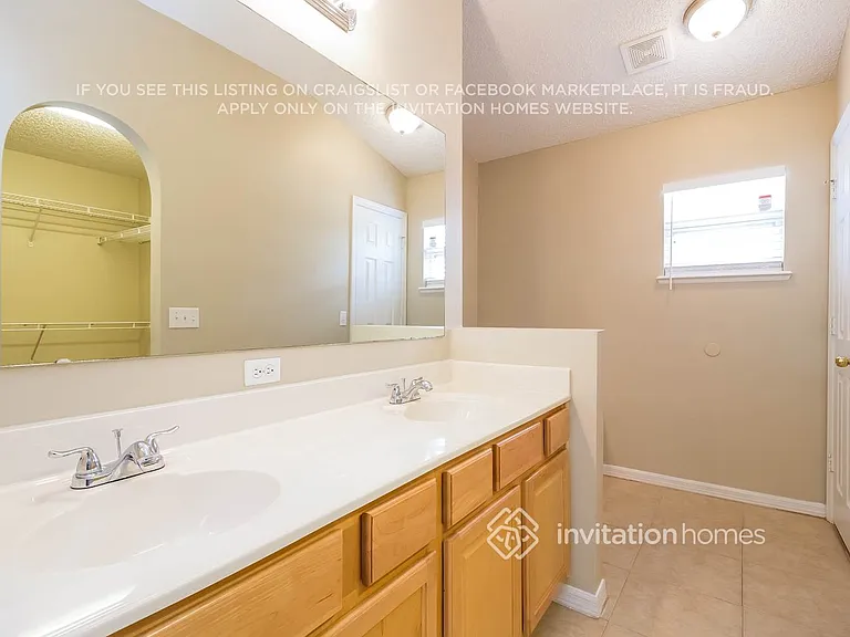 1644 Corner Meadow Cir — Photo 8