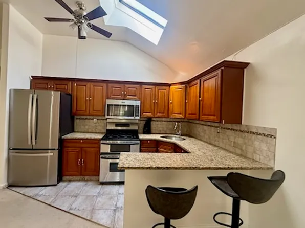 (undisclosed Address), Bronx, NY 10465