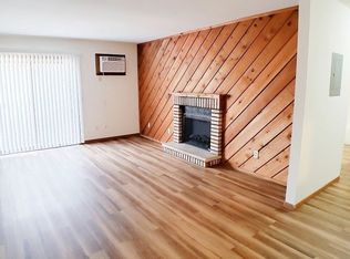 18 N Wickham Ct #2B-1BA-895SQFT, Madison, WI 53711