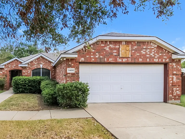 3400 Beatriz Dr — Photo 1