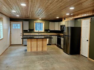 6015 Grieme Rd, Salcha, AK 99714