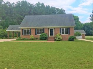 718 Jacqueline Ct, South Hill, VA 23970