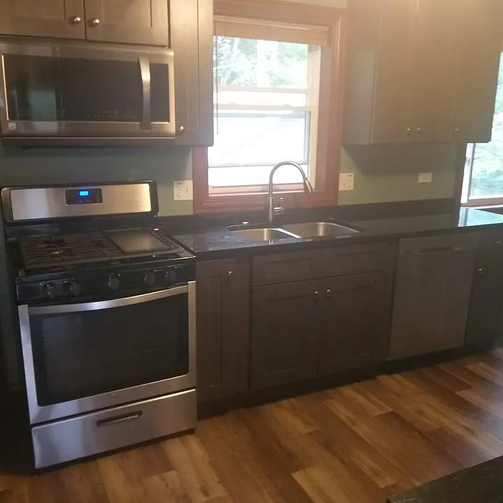 4 bed, 3000 sqft, $3,500 — Photo 3