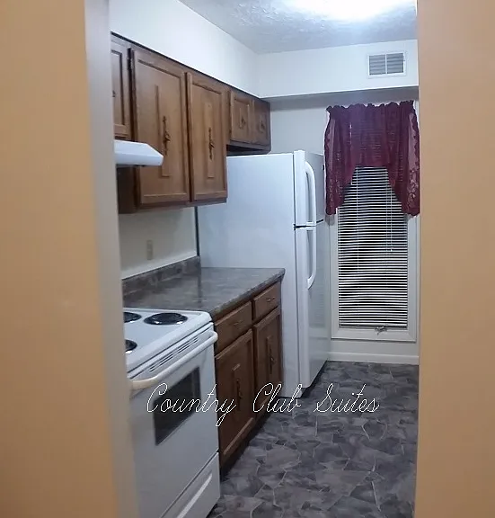 1200 Hespe Dr — Photo 9