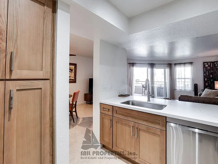 1200 Pacific Coast Hwy #327 — Photo 10