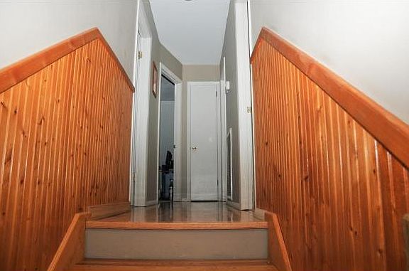 4th image of 206 Greenwood St