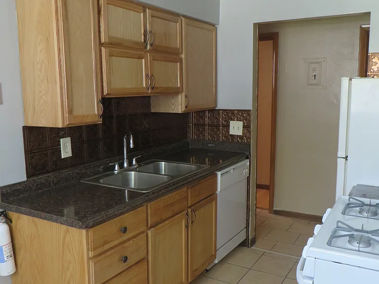1823 Ulysses St NE #9 — Photo 1
