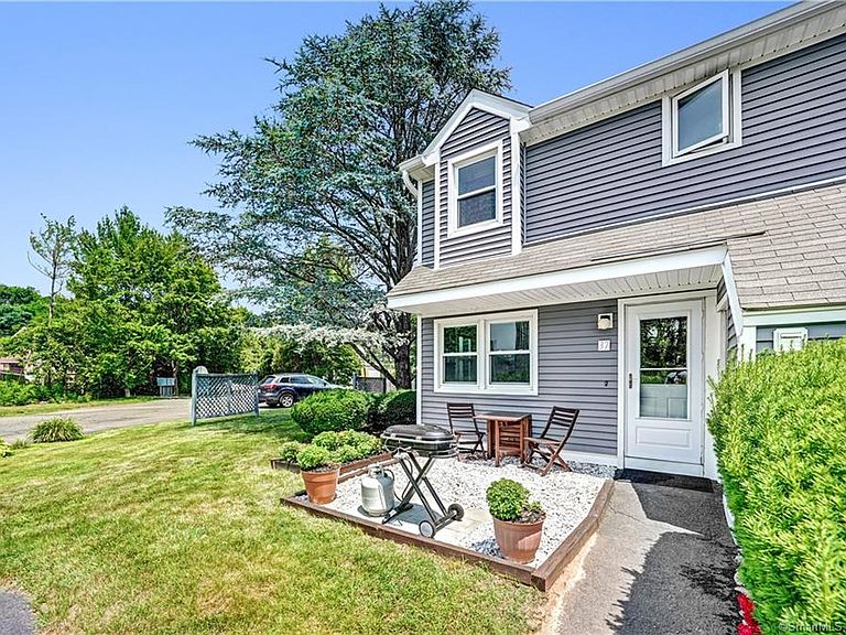 211 E Main St Branford, CT, 06405 Apartments for Rent Zillow