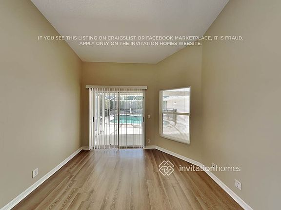 5th image of 4208 74th Ave E