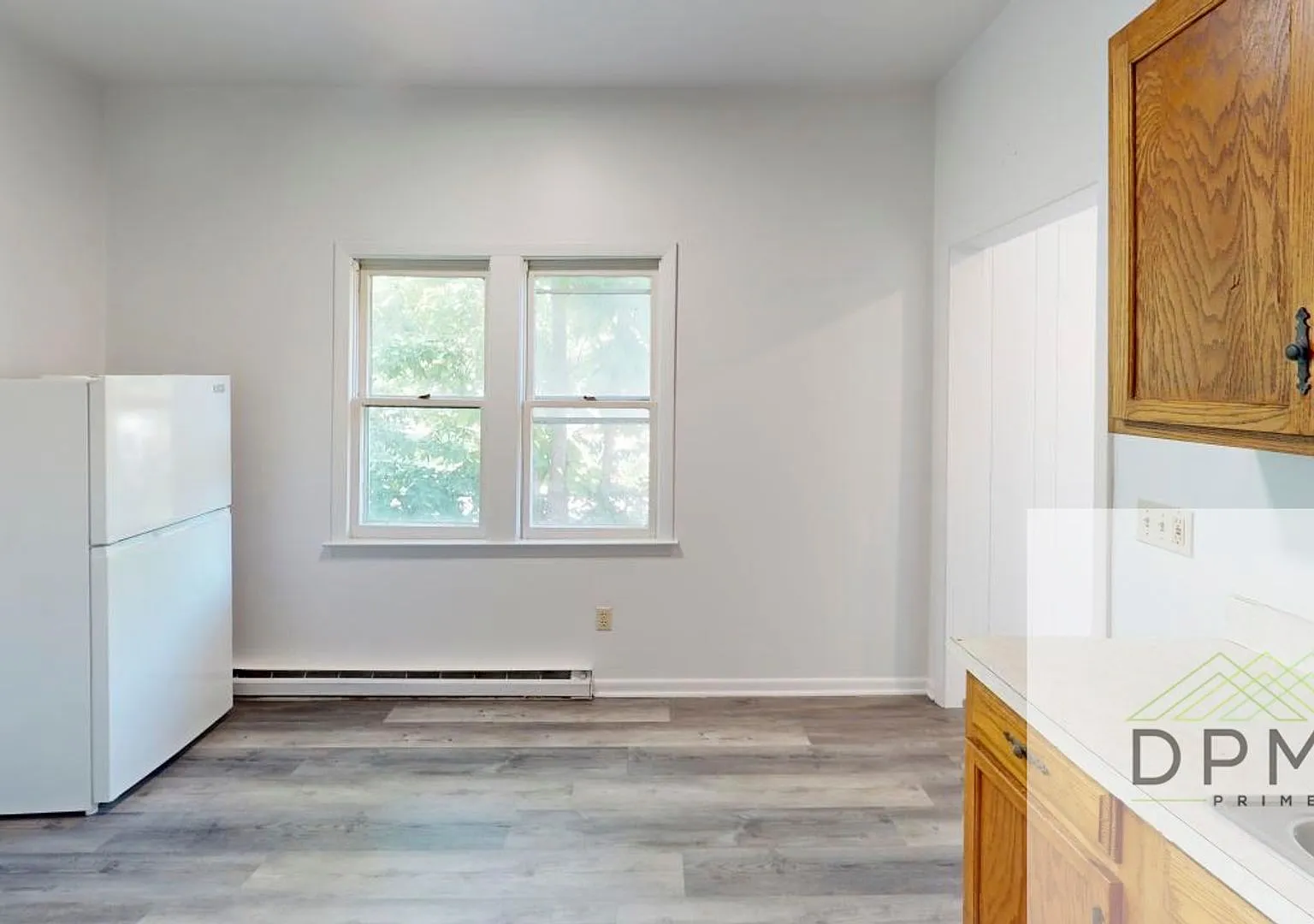 Welcome to 128 1/2 S Hosmer Lansing, MI 48912!! — Photo 2