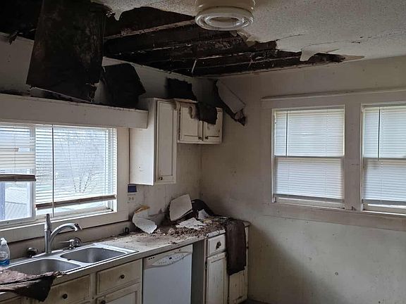 4th image of 440 N Ball Kerr Ave