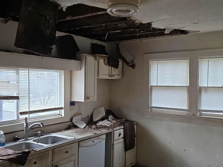 440 N Ball Kerr Ave — Photo 4