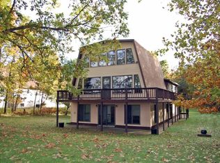 10089 Mallard Dr, Stanwood, MI 49346