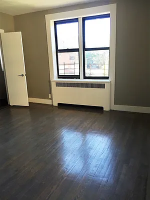 Rented by Bruma Realty LLC | media 29