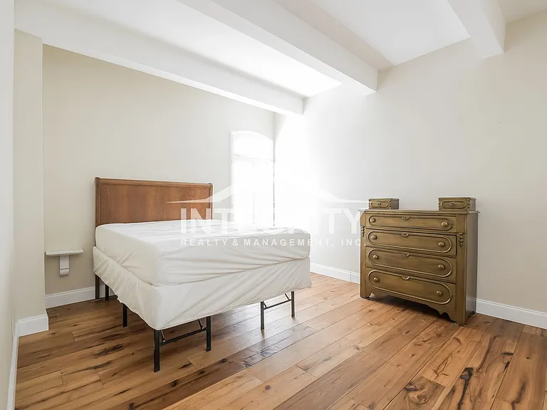 1365 Columbine St #102 — Photo 13