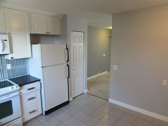 5th image of 11431 161st Ave NW
