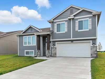 5911 N 181st St, Elkhorn, NE, 68022
