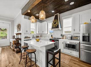 71 Childers Ln, Freeport, FL 32439