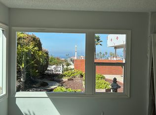140 Palos Verdes Blvd #B, Redondo Beach, CA 90277