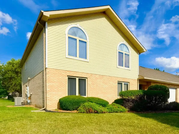 174 Barbara Jean Ln #1, Joliet, IL 60436