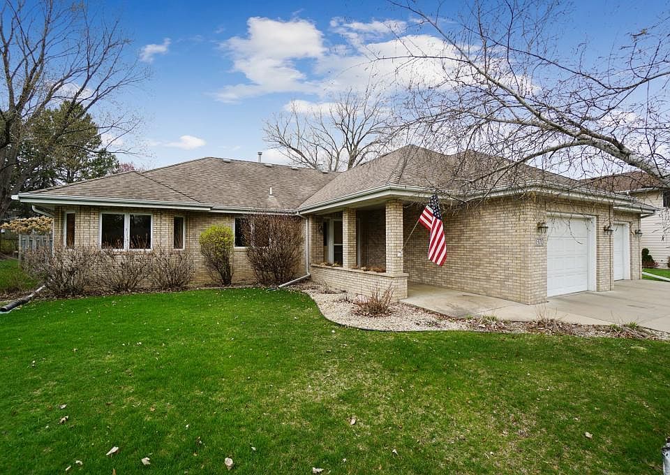 1st image of 1370 Pike Lake Ct