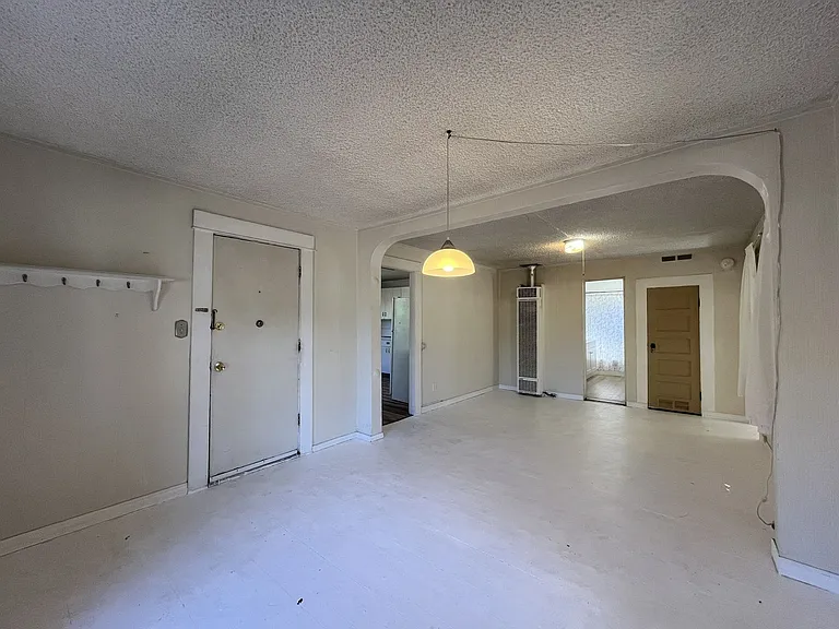 6906 N Newcastle Ave — Photo 16