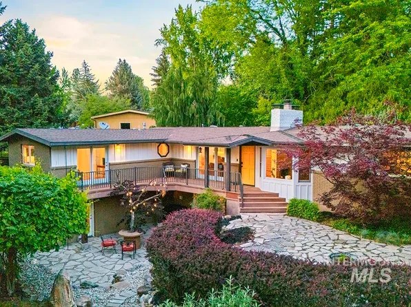 1218 W Highland View Dr, Boise, ID 83702
