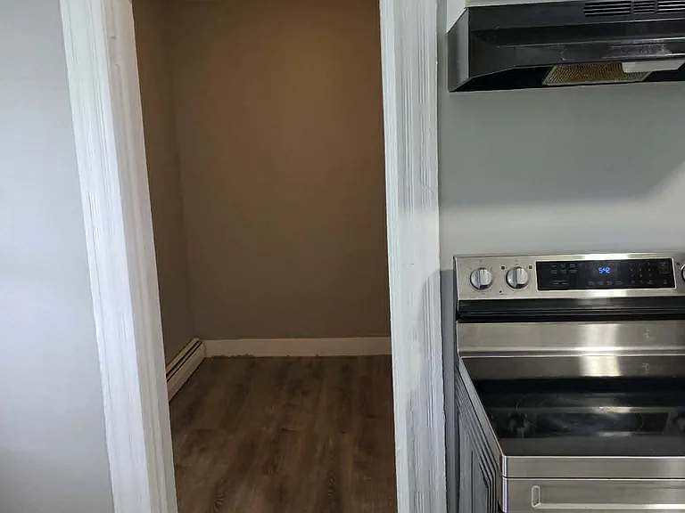 23 S Main St #5 — Photo 3