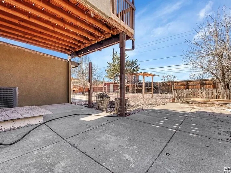 7461 Webster St — Photo 23