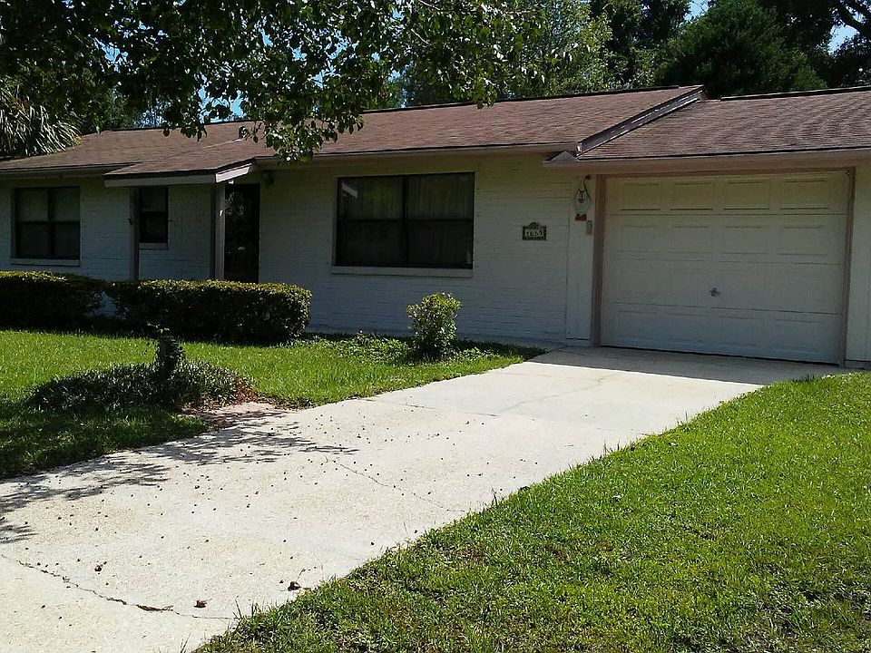 1st image of 4665 Peacock Dr