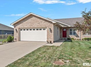 535 Karen Rose Dr, Rochester, IL 62563