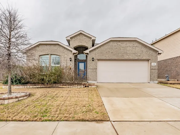 2420 Red Draw Rd, Fort Worth, TX 76177