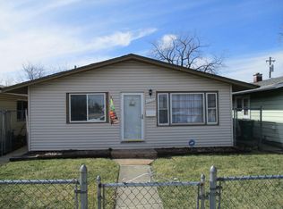 15122 8th Ave, Phoenix, IL 60426