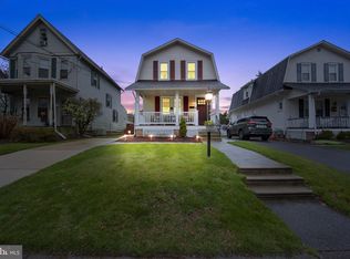 310 Cliveden Ave, Glenside, PA 19038