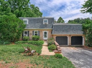 1380 Stillhouse Rd, Etters, PA 17319