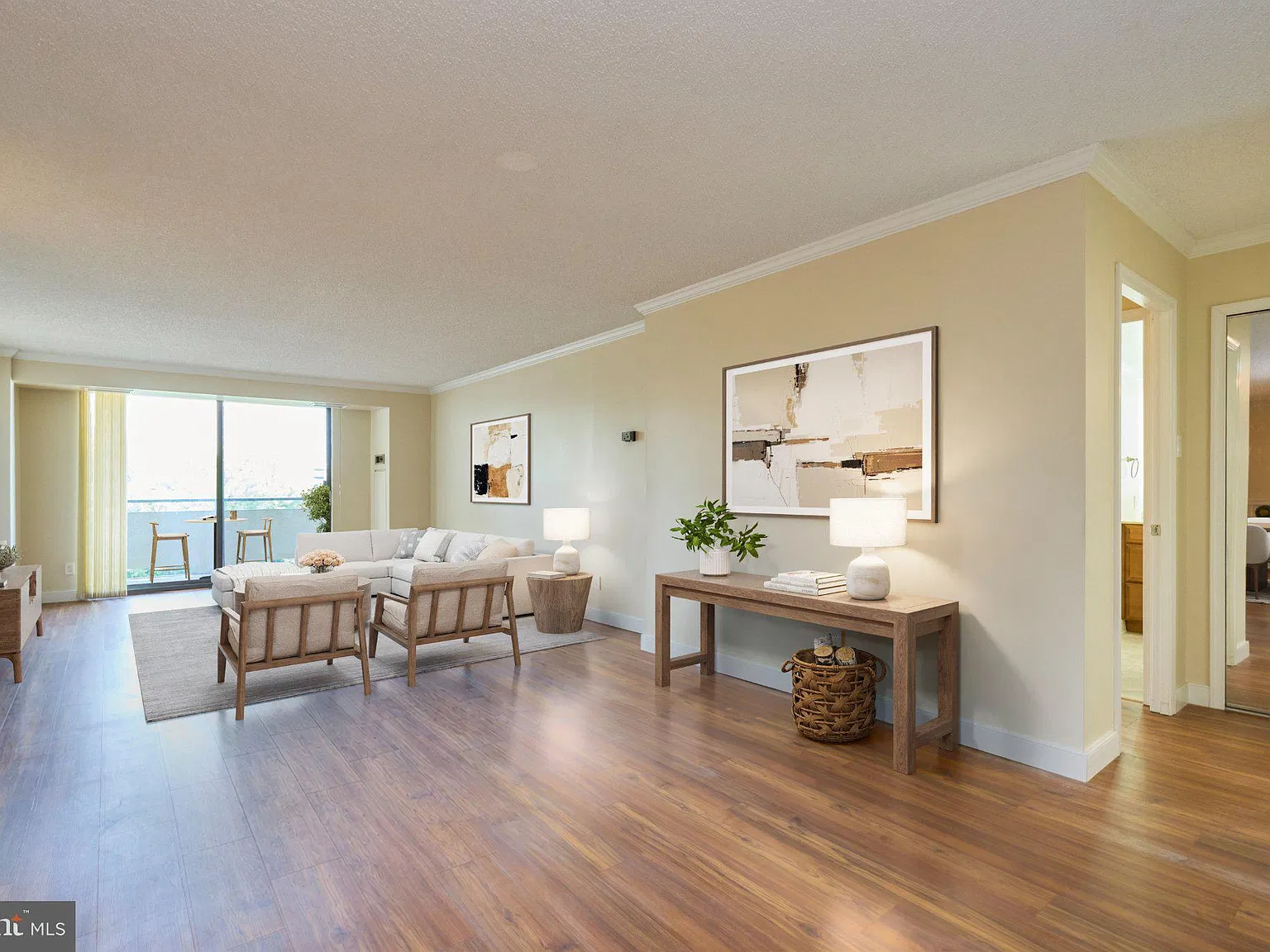 3 bed, 2.5 bath, 1888 sqft, $4,250 — Photo 3