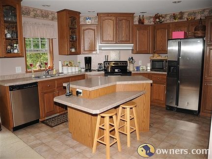 kitchen with center island